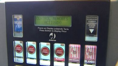 Nueva York quiere elevar la edad legal para fumar de los 18 a los 21 años