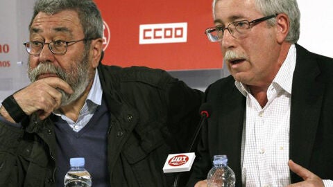 C&aacute;ndido M&eacute;ndez e Ignacio Fern&aacute;ndez Toxo explican la movilizaci&oacute;n del 1 de mayo