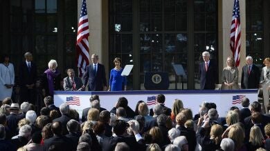 La inauguración de una biblioteca reúne a todos los expresidentes de EEUU vivos