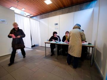 Mesas electorales en Islandia