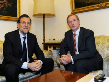 El presidente del Gobierno, Mariano Rajoy, junto al primer ministro de Irlanda, Enda Kenny