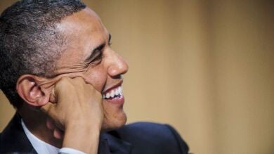 Obama recuerda con tono solemne a las víctimas de Boston en una cena de gala