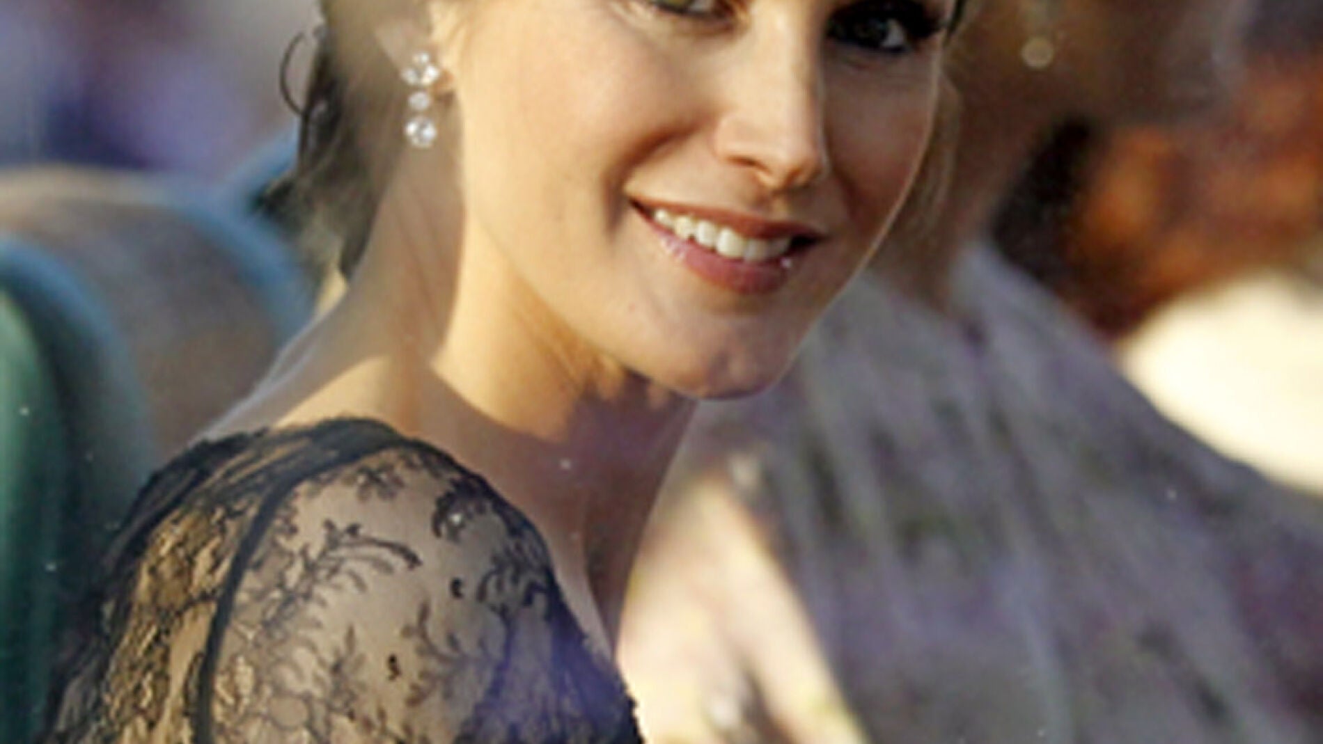 La princesa leticia llegando a la cena de coronaci&oacute;n