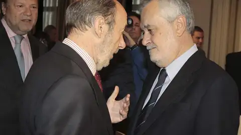 Alfredo Pérez Rubalcaba junto a José Antonio Griñán Alfredo Pérez Rubalcaba junto a José Antonio Griñán