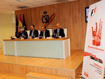 Sebastiá Salvadó, (Presidente del RACC), Miguel Cardenal (Presidente del CSD), Carlos Gracia (Presidente de la RFEdA) y Vicenç Aguilera (Presidente del Consorcio del Circuit de Catalunya) 