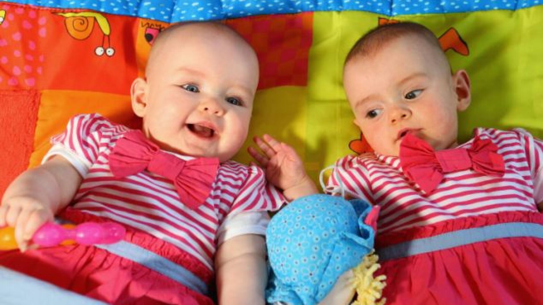 Las peque&ntilde;as Katie y Amy