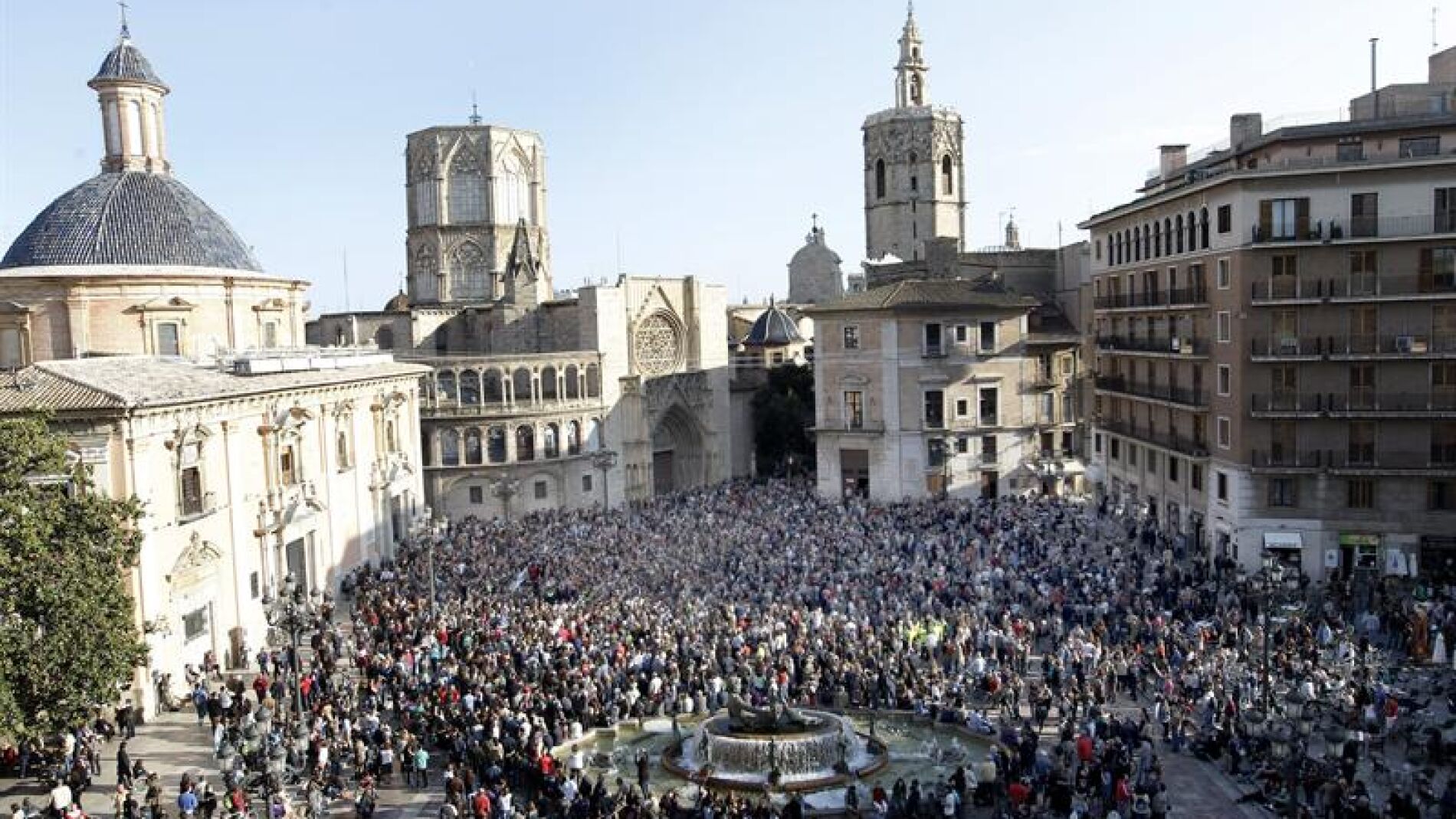 Manifestaci&oacute;n por el accidente del metro de Valencia