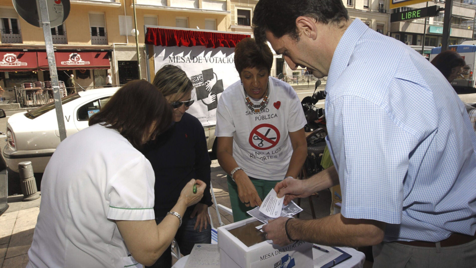 Votaciones en el Hospital de la Princesa