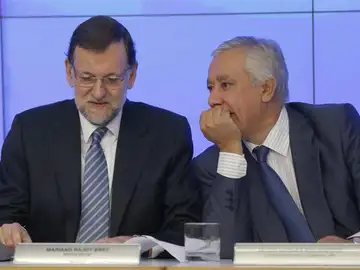 Rajoy y Javier Arenas en la reunión del PP Rajoy y Javier Arenas en la reunión del PP