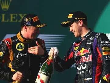 Kimi Raikkonen y Sebastian Vettel Kimi Raikkonen y Sebastian Vettel