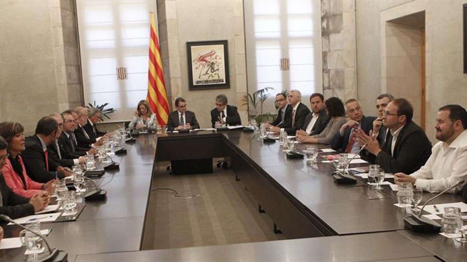 Reuni&oacute;n de los partidos catalanes sobre el derecho a decidir