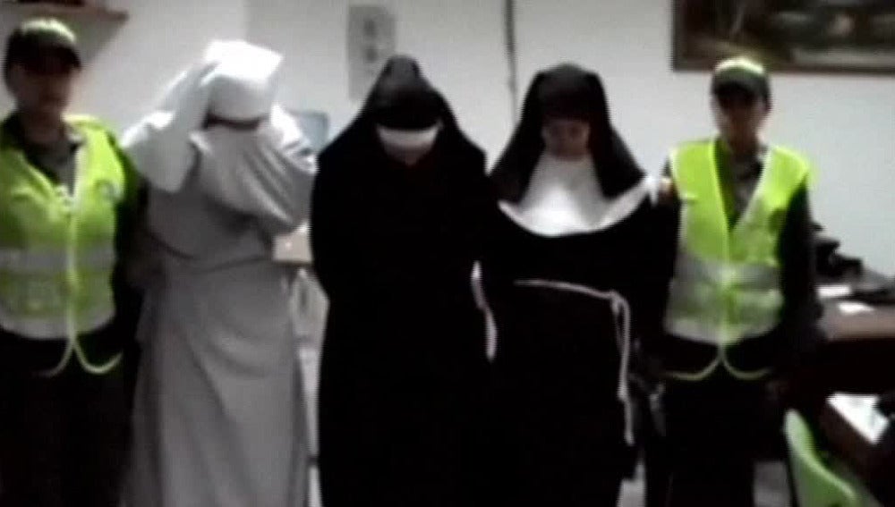 Tres monjas falsas detenidas por narcotráfico