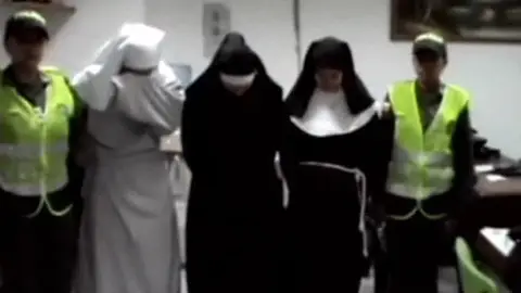 Tres monjas falsas detenidas por narcotráfico Tres monjas falsas detenidas por narcotráfico
