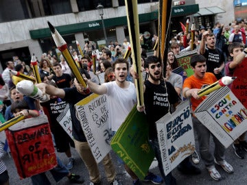 Manifestación contra los recortes en Educación en Valencia Manifestación contra los recortes en Educación en Valencia