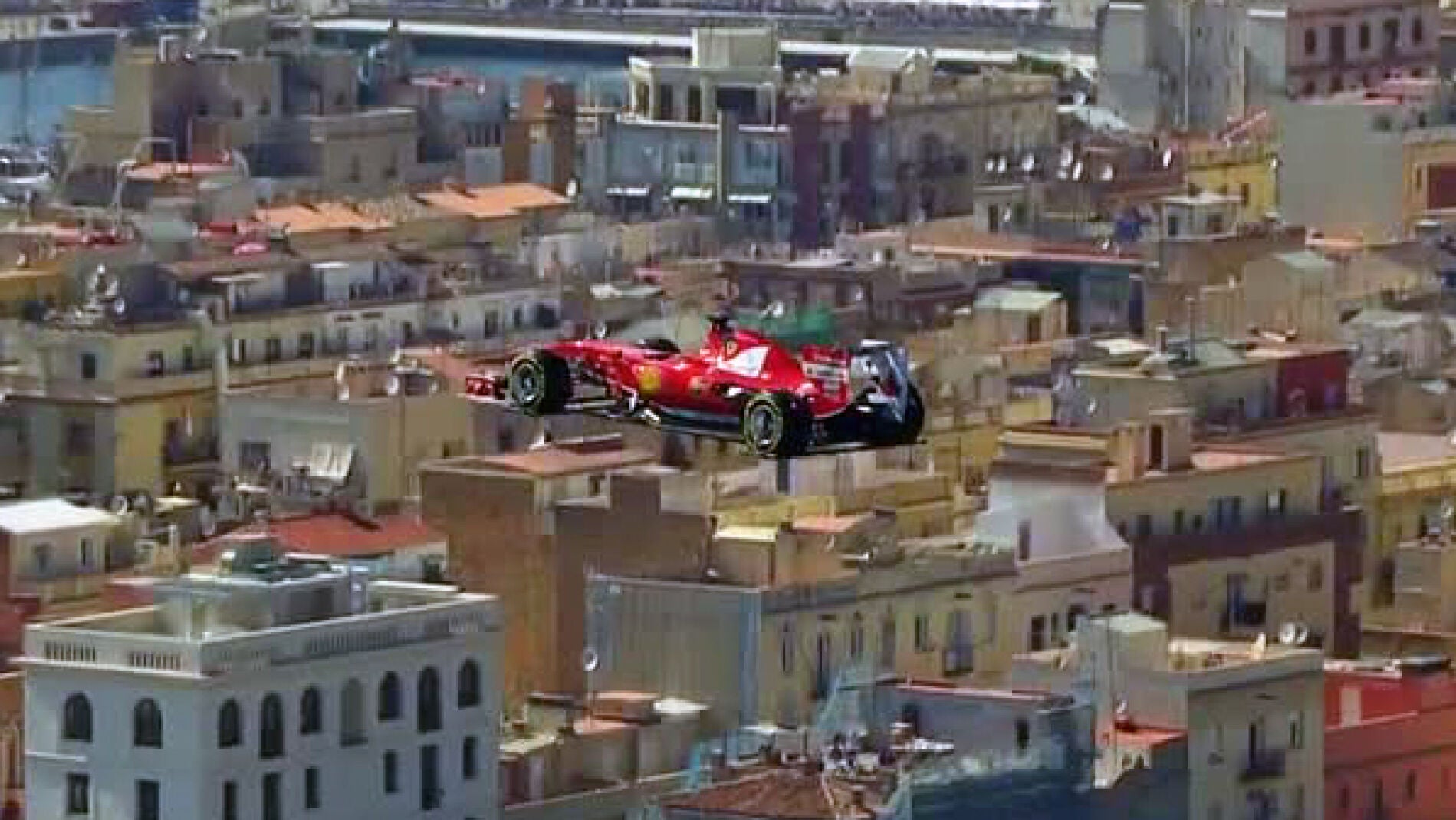 El Ferrari vuela sobre Barcelona