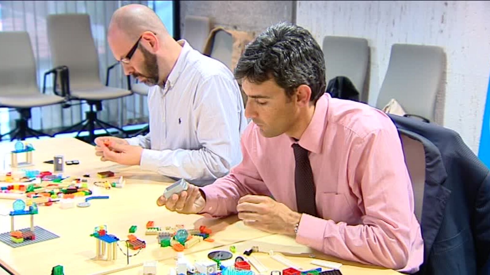 Construir una torre de juguete, el nuevo método para evaluar a los futuros empleados