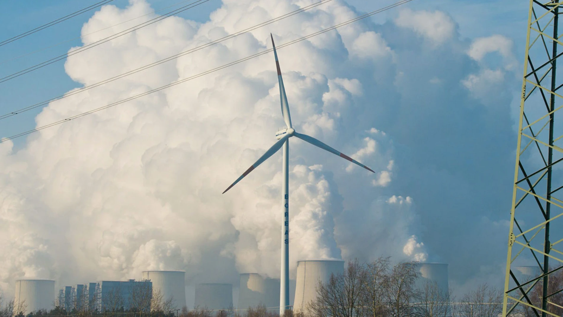 Aumenta el nivel de CO2 en el aire Aumenta el nivel de CO2 en el aire