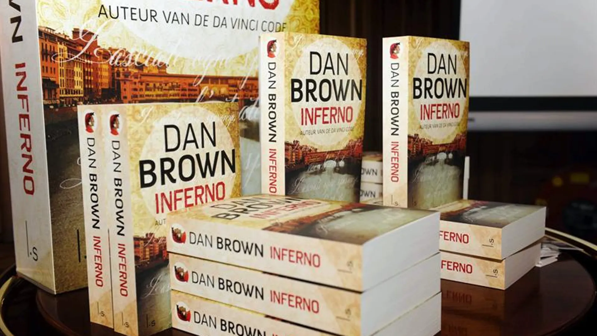 Ya a la venta el nuevo libro de Dan Brown.