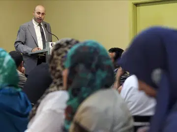 El Gobierno expulsa al marroquí Ziani por promover el salafismo El Gobierno expulsa al marroquí Ziani por promover el salafismo