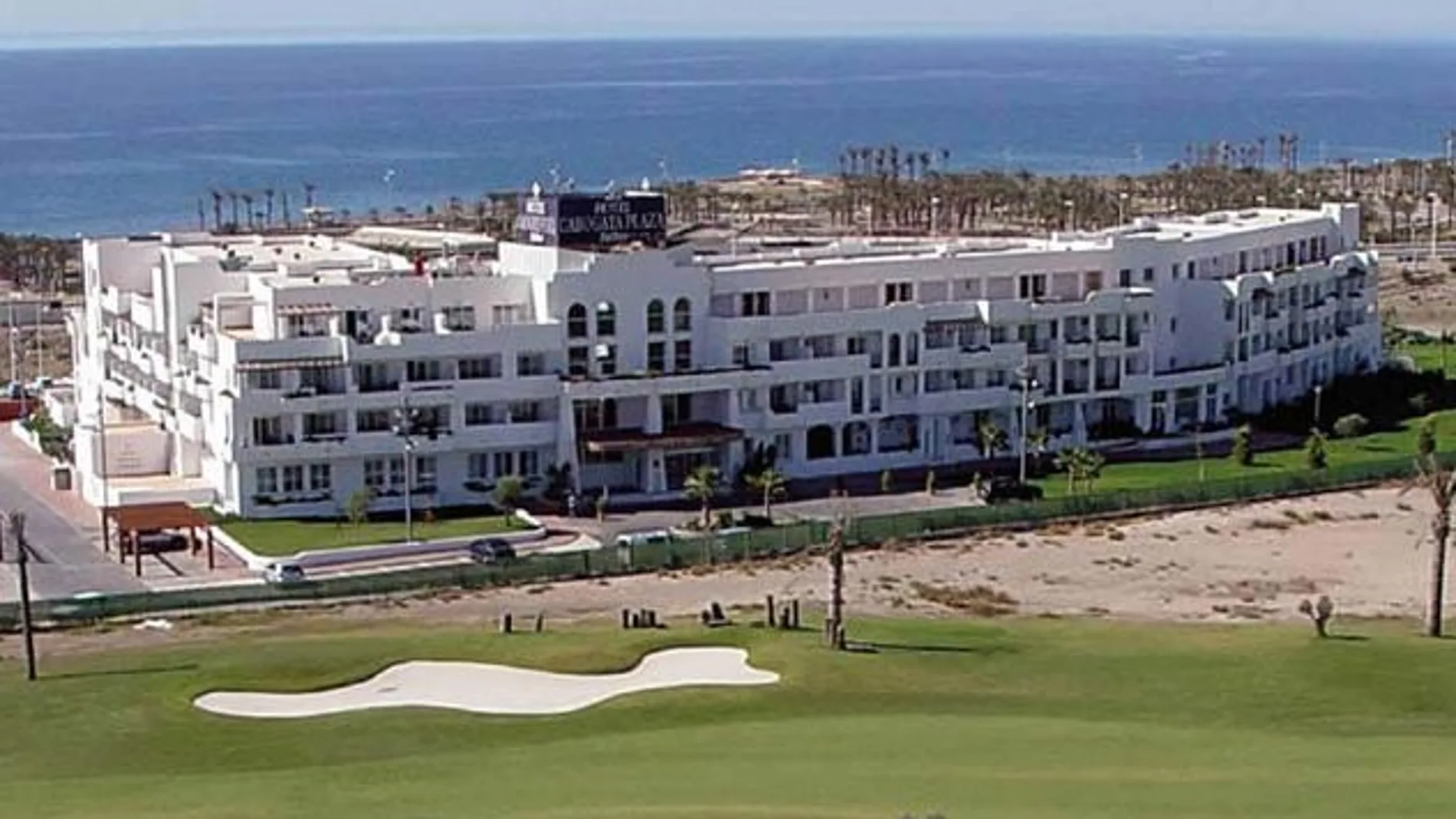 Hotel CaboGata Plaza Suites de El Toyo (Almería) Hotel CaboGata Plaza Suites de El Toyo (Almería)