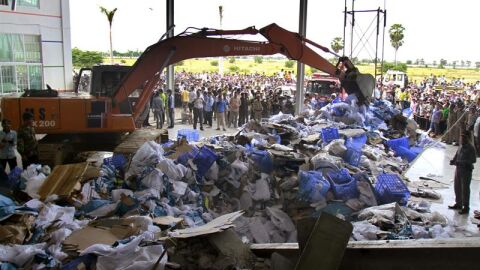Derrumbe de una f&aacute;brica de Camboya