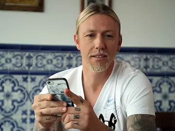 Guti asegura que recicla vidrio Guti asegura que recicla vidrio