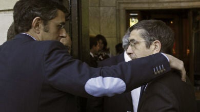 Ni Patxi López ni Eduardo Madina se descartan para las primarias del PSOE