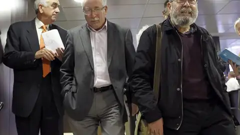 Toxo y Méndez junto a Marcos Peña. Toxo y Méndez junto a Marcos Peña.