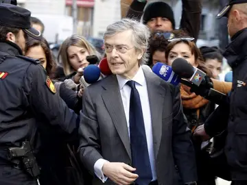 El exdiputado Jorge Trías declara ante el juez Ruz por la supuesta contabilidad B del PP El exdiputado Jorge Trías declara ante el juez Ruz por la supuesta contabilidad B del PP