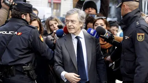 El exdiputado Jorge Trías declara ante el juez Ruz por la supuesta contabilidad B del PP El exdiputado Jorge Trías declara ante el juez Ruz por la supuesta contabilidad B del PP