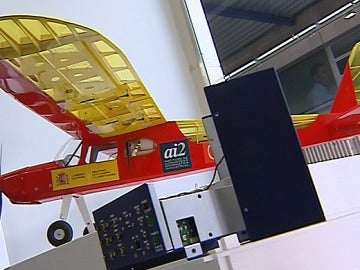 Avioneta a escala no tripulada