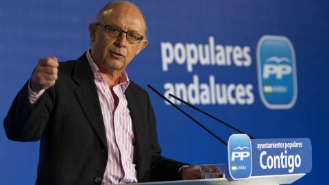 Crist&oacute;bal Montoro, Ministro de Hacienda y Administraciones P&uacute;blicas