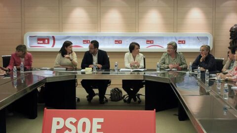 El PSOE ha convocado una reuni&oacute;n urgente ante la escalada de casos de violencia de g&eacute;nero