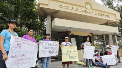 El Supremo de Salvador prohíbe abortar a una mujer enferma cuyo feto no tiene cerebro