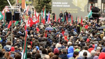 Miles de personas han secundado la manifestación central de la jornada de huelga general