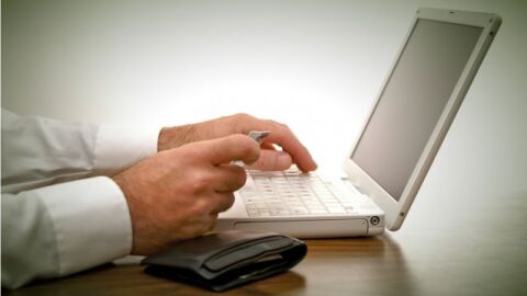 La compra de d&eacute;cimos de loter&iacute;a a trav&eacute;s de internet.