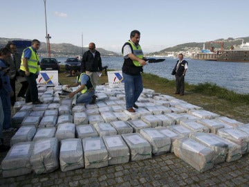 El asalto a un pesquero con 3.000 kilos de cocaína se salda con 21 detenidos