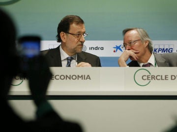 Mariano Rajoy y Josep Piqué en la clausura de la Reunión del Círculo de Economía