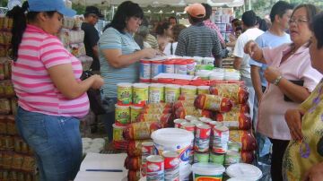 Venezuela venderá alimentos de manera racionada 