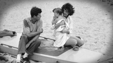 Una exposición muestra 40 fotografías inéditas de Kennedy y su familia