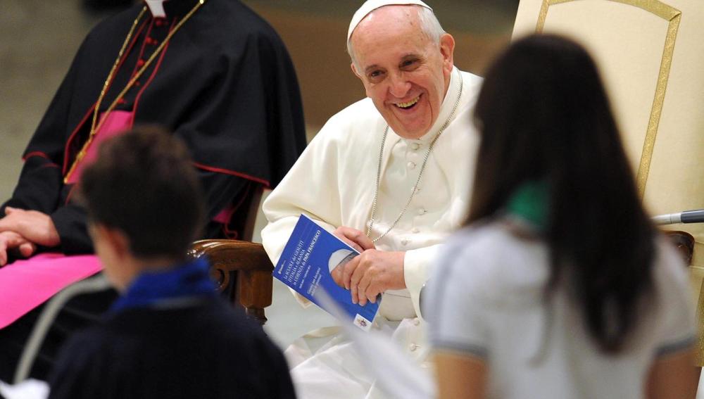 El papa Francisco responde a las preguntas de los más pequeños