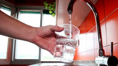 Hallan cocaína en el suministro de agua de Gran Bretaña