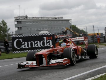 El Ferrari de Alonso, en Montreal