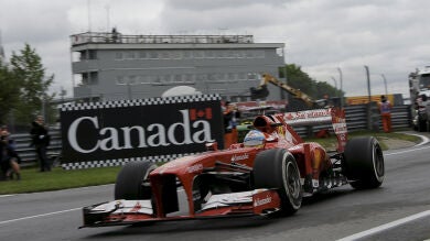 Alonso impone la ley del Ferrari en una tregua de la lluvia sobre Canadá