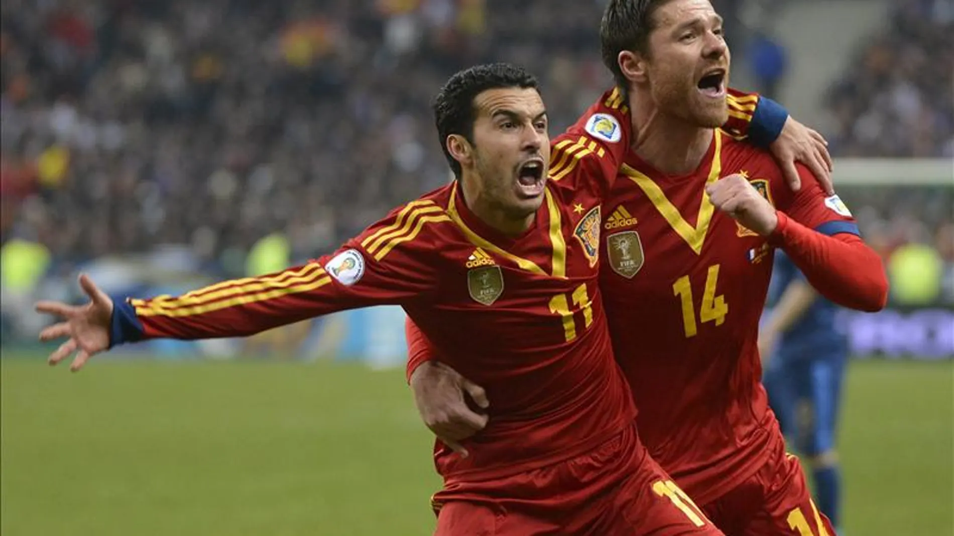 Pedro celebra un gol de la selección Pedro celebra un gol de la selección