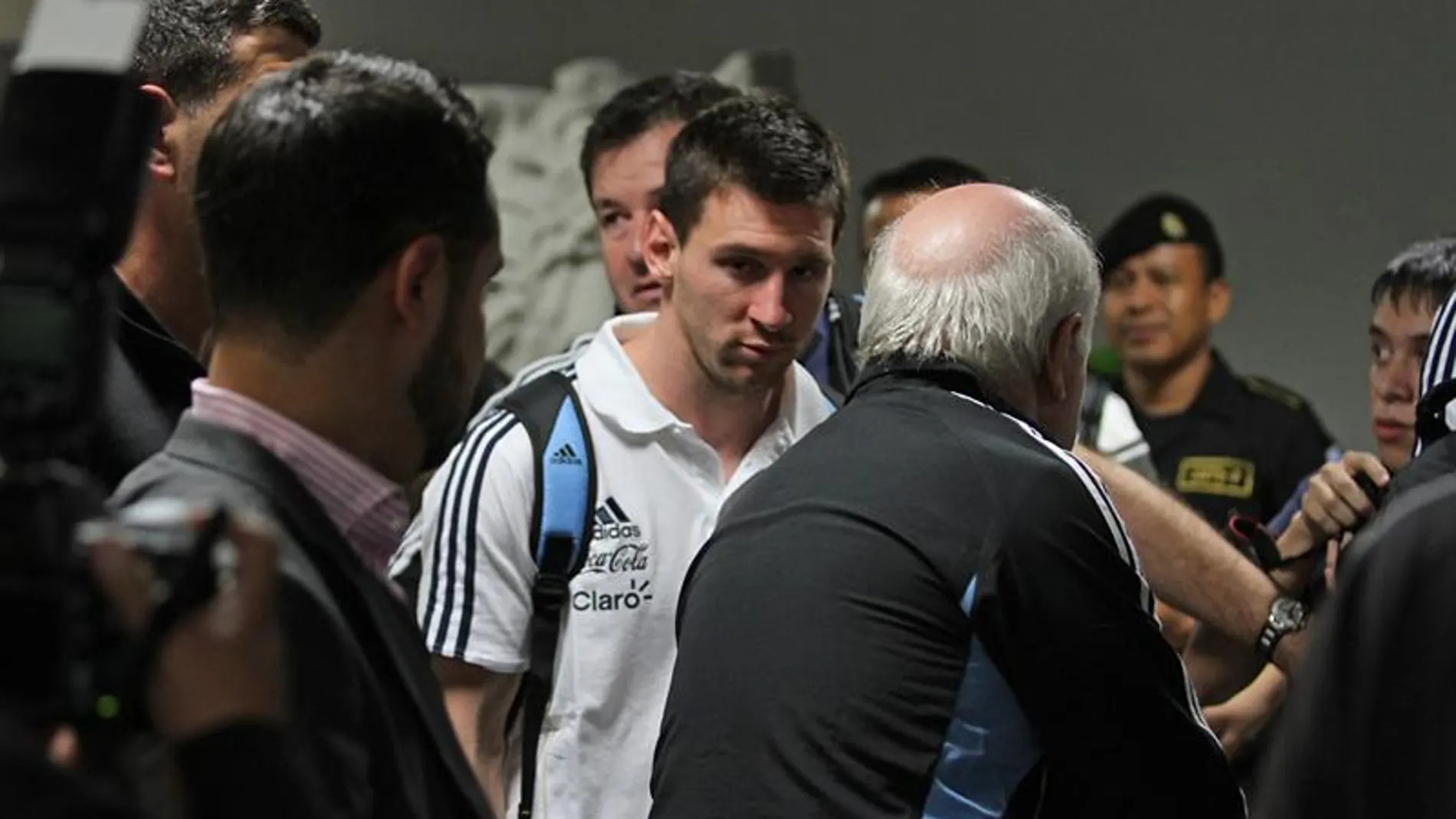 Messi llega junto con la selección argentina al aeropuerto La Aurora de Ciudad de Guatemala Messi llega junto con la selección argentina al aeropuerto La Aurora de Ciudad de Guatemala