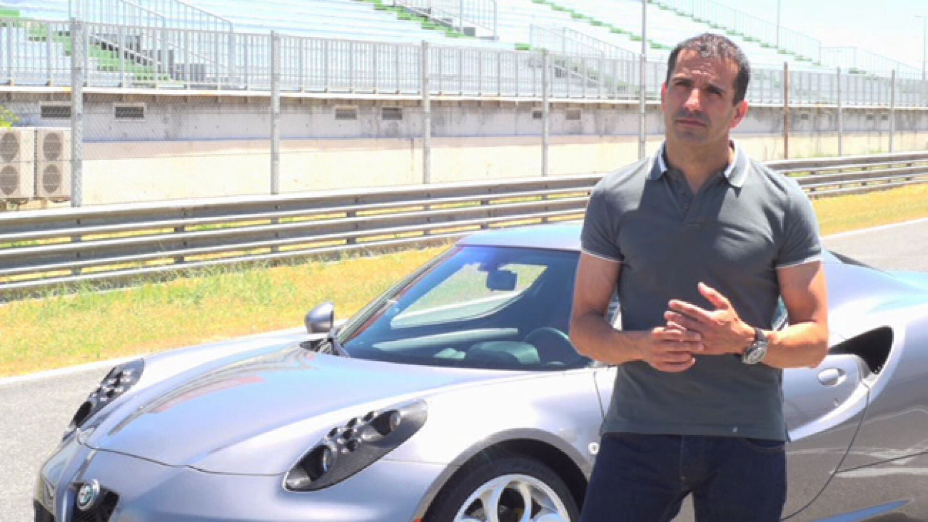 Marc Gen&eacute; al volante del nuevo Alfa Romeo