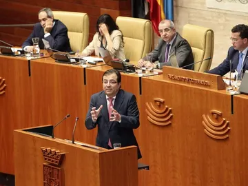 Imagen de archivo de Fernández Vara. Imagen de archivo de Fernández Vara.