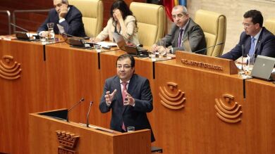 Fernández Vara propone que PSOE y PSC se presenten a las elecciones como partidos distintos