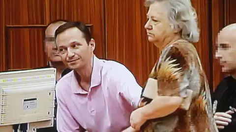 Bretón y su madre, durante el juicio Bretón y su madre, durante el juicio